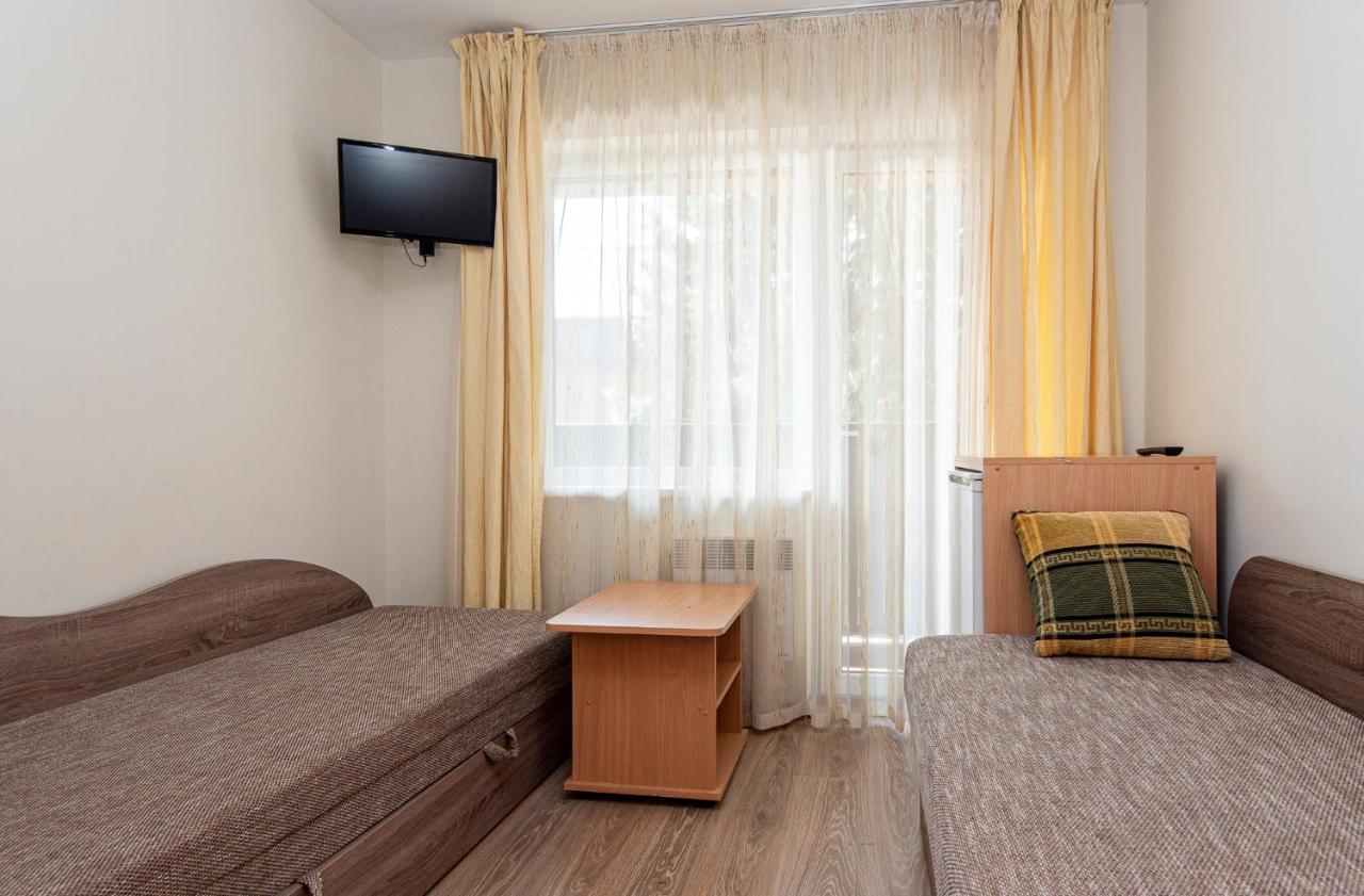 Palanga 777 Hotel Buitenkant foto